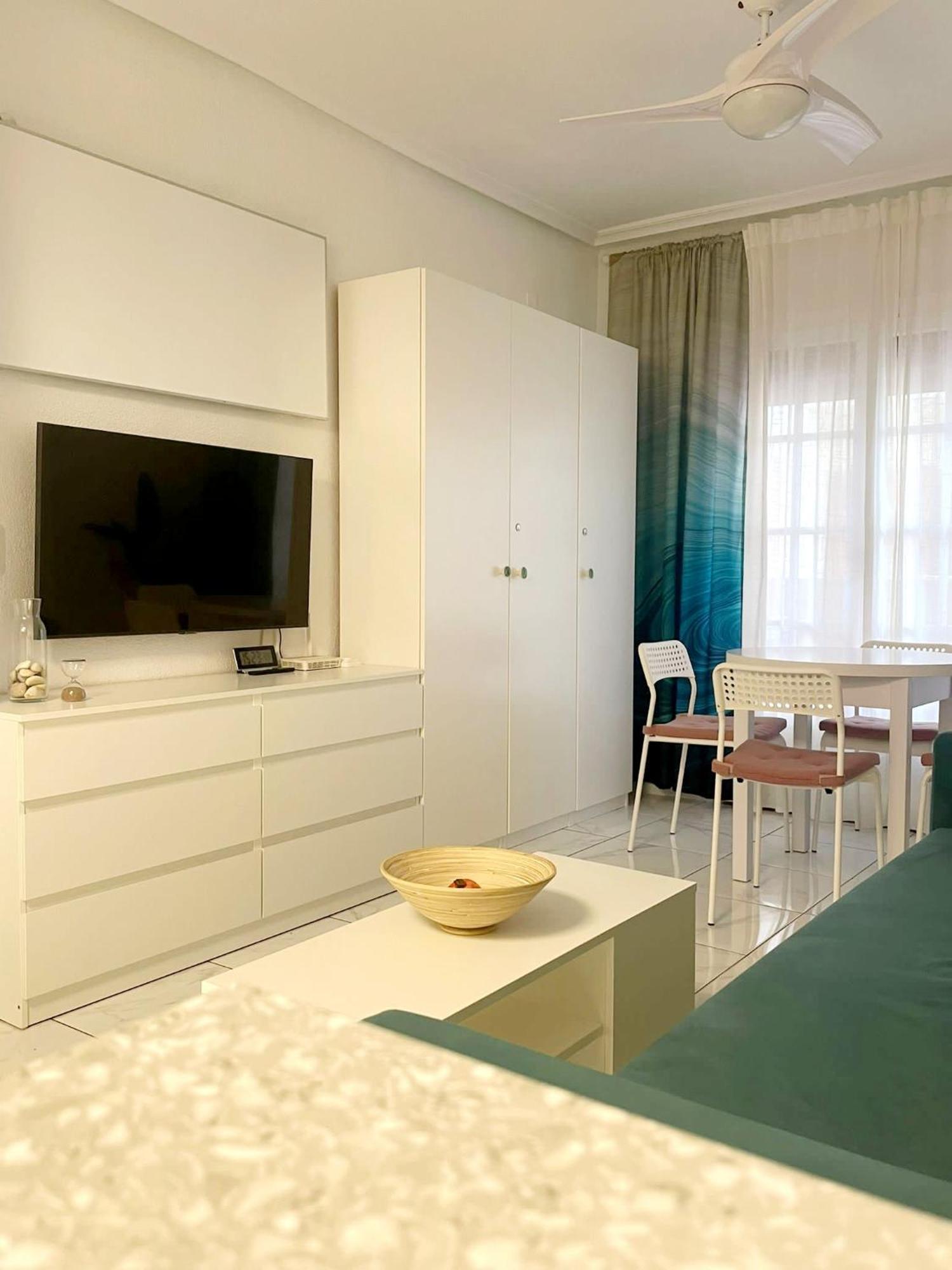 Apartament Casa Milo Playa Los Locos Torrevieja Buitenkant foto